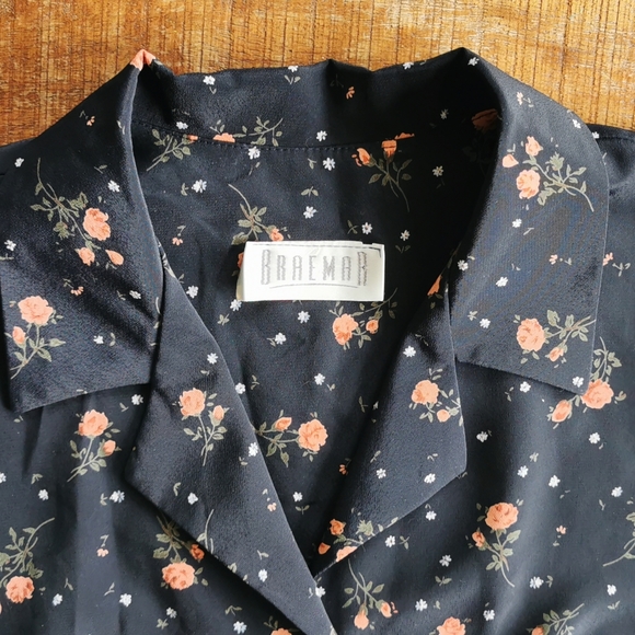 Braemar Vintage Navy Floral Short Sleeve Button Up - Picture 2 of 7